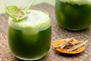 Spenótos dinnye smoothie